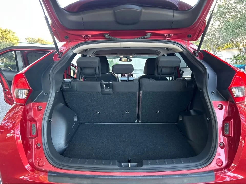 2018 Mitsubishi Eclipse Cross - Image 16 of 19