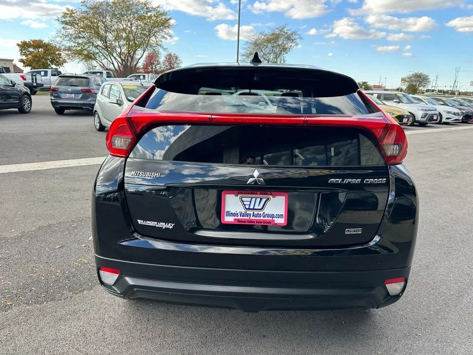 2018 Mitsubishi Eclipse Cross - Image 4 of 14