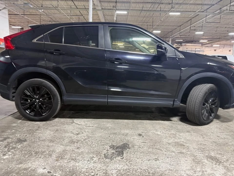 2018 Mitsubishi Eclipse Cross - Image 5 of 9