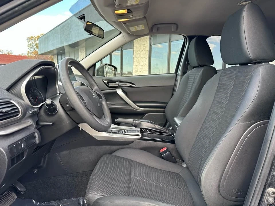 2018 Mitsubishi Eclipse Cross - Image 10 of 14