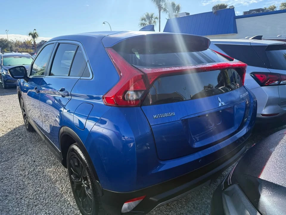 2018 Mitsubishi Eclipse Cross - Image 3 of 6