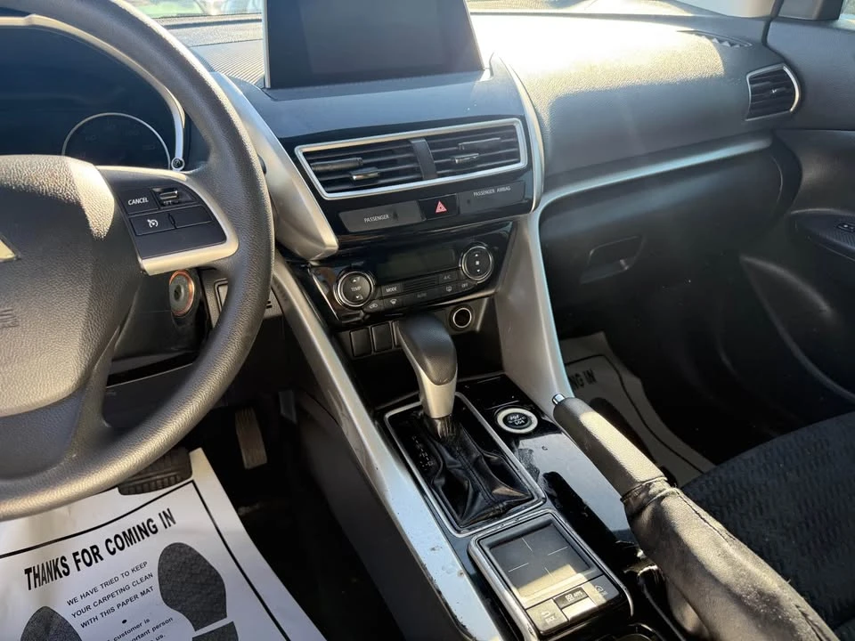 2018 Mitsubishi Eclipse Cross - Image 6 of 6