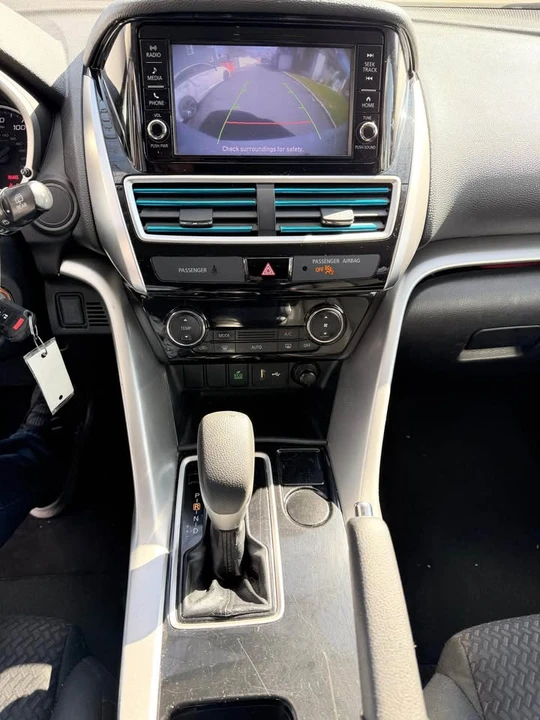 2018 Mitsubishi Eclipse Cross - Image 13 of 13