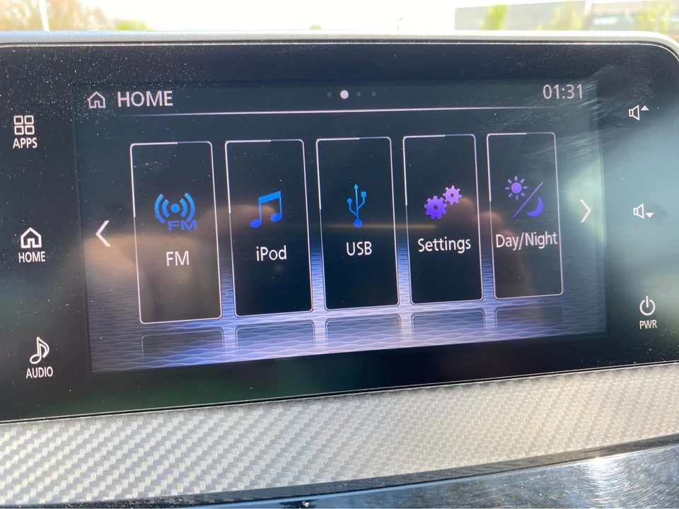 2018 Mitsubishi Eclipse Cross - Image 7 of 16