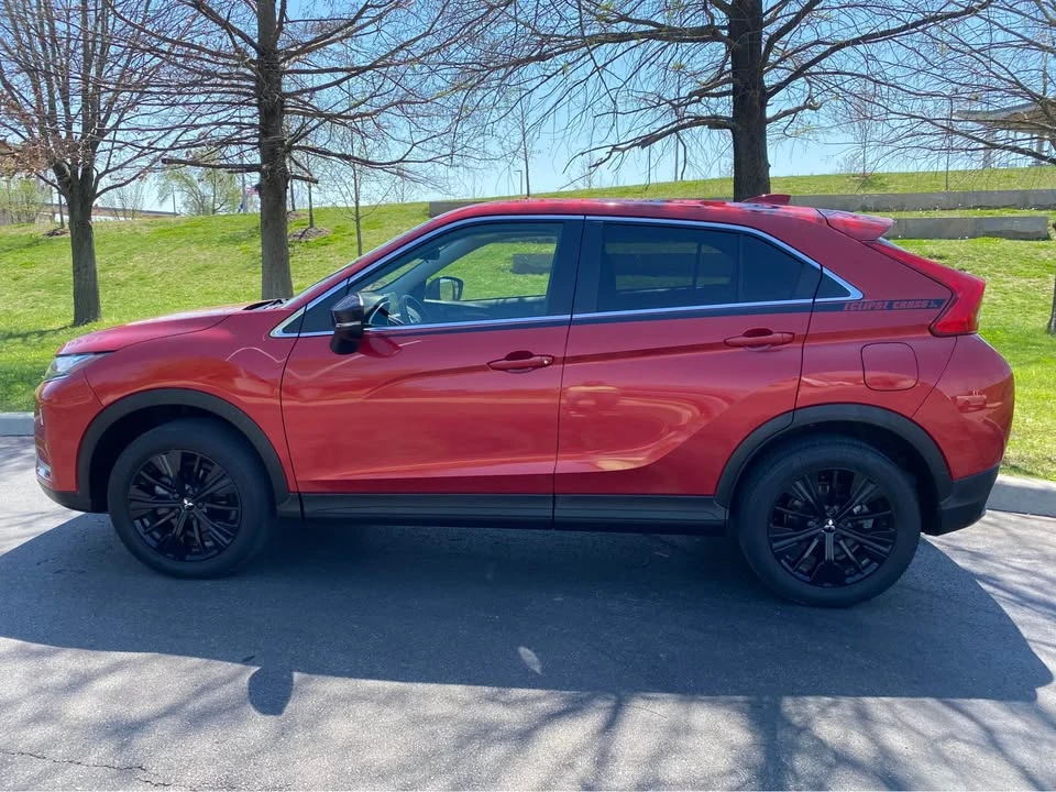 2018 Mitsubishi Eclipse Cross - Image 4 of 16
