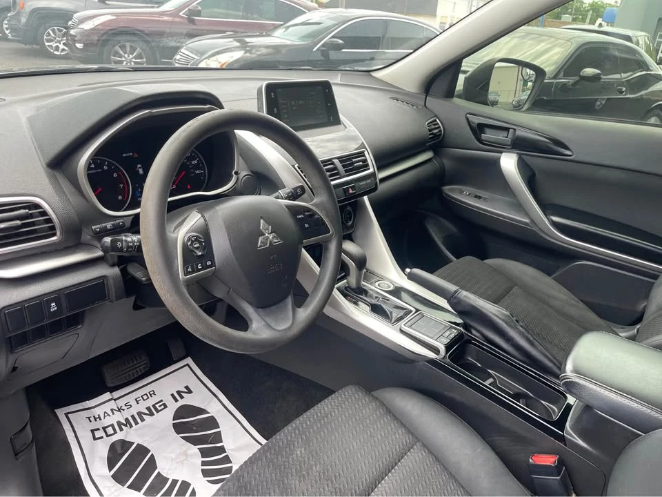 2018 Mitsubishi Eclipse Cross - Image 7 of 14
