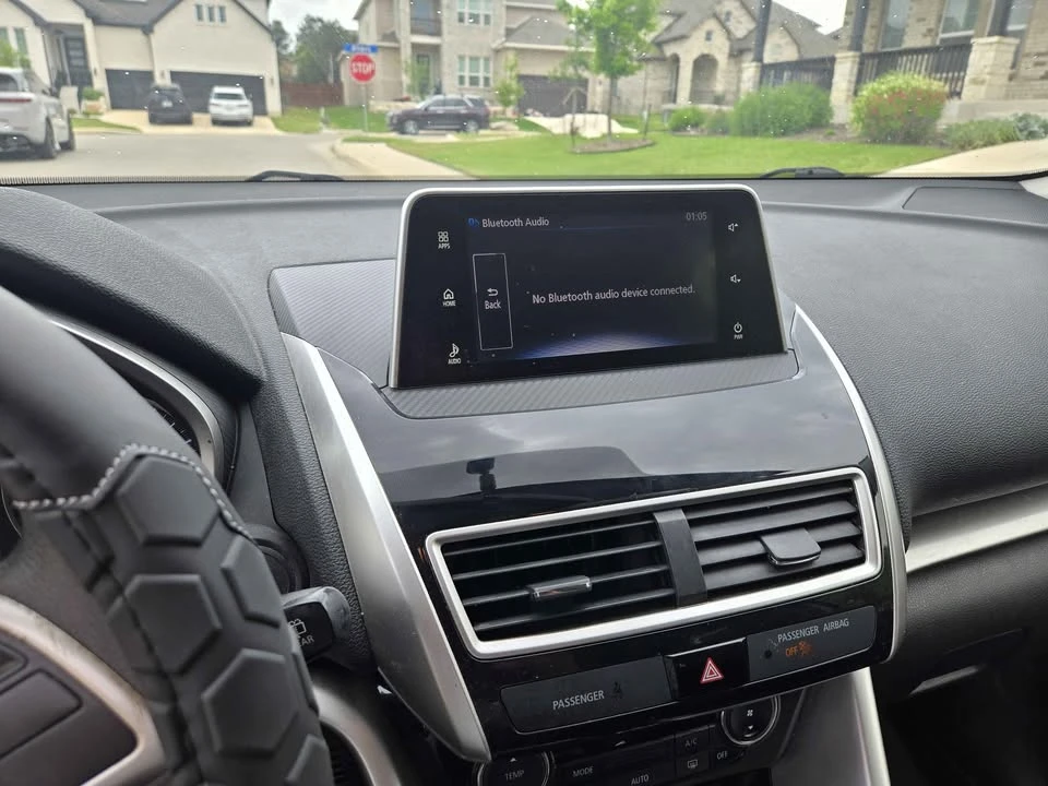 2018 Mitsubishi Eclipse Cross - Image 6 of 17