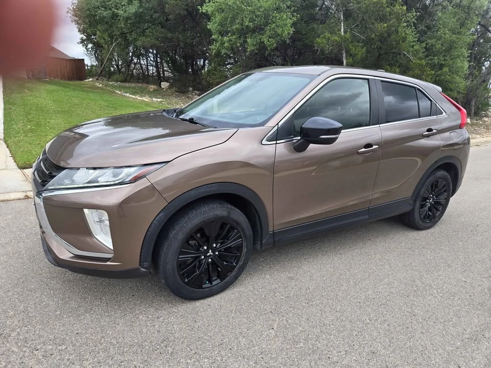 2018 Mitsubishi Eclipse Cross - Image 13 of 17
