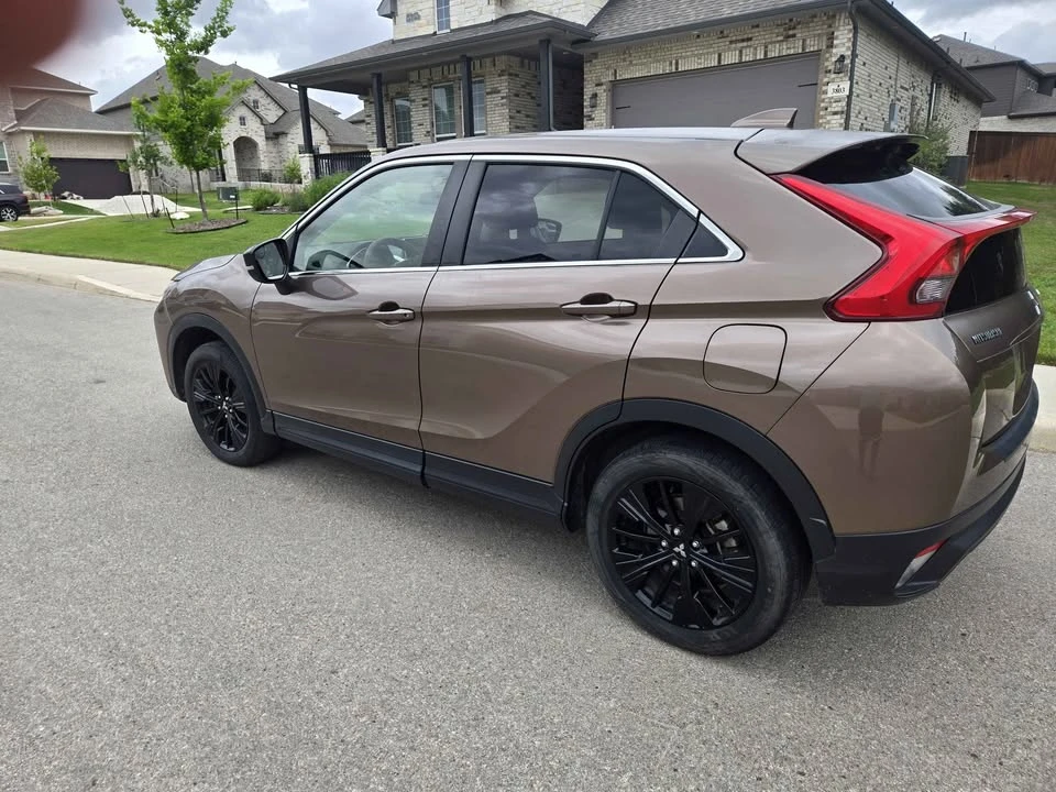 2018 Mitsubishi Eclipse Cross - Image 14 of 17