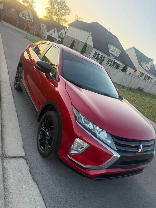 2018 Mitsubishi Eclipse Cross - Image 3 of 6