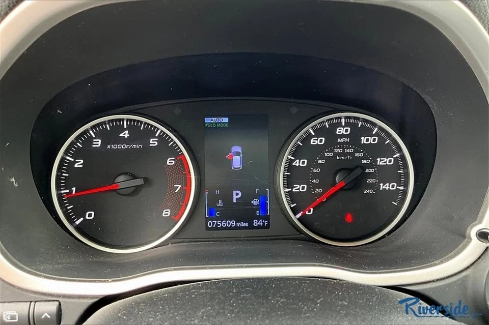 2018 Mitsubishi Eclipse Cross - Image 8 of 8