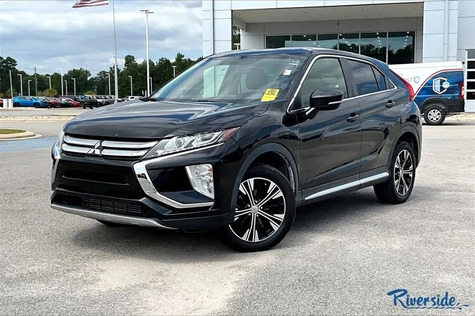 2018 Mitsubishi Eclipse Cross - Image 3 of 8
