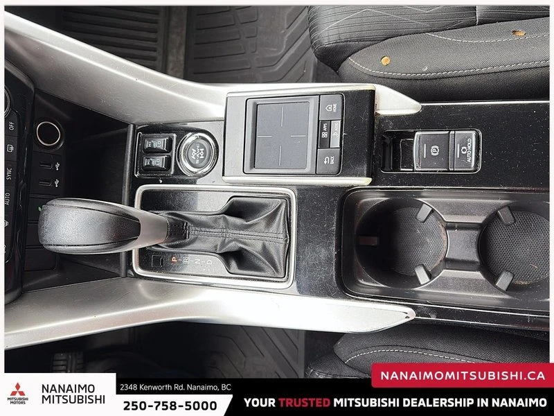 2018 Mitsubishi Eclipse Cross - Image 15 of 15