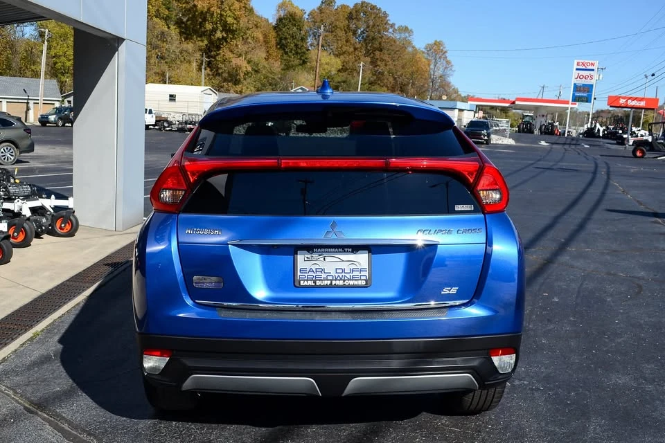 2018 Mitsubishi Eclipse Cross - Image 8 of 18