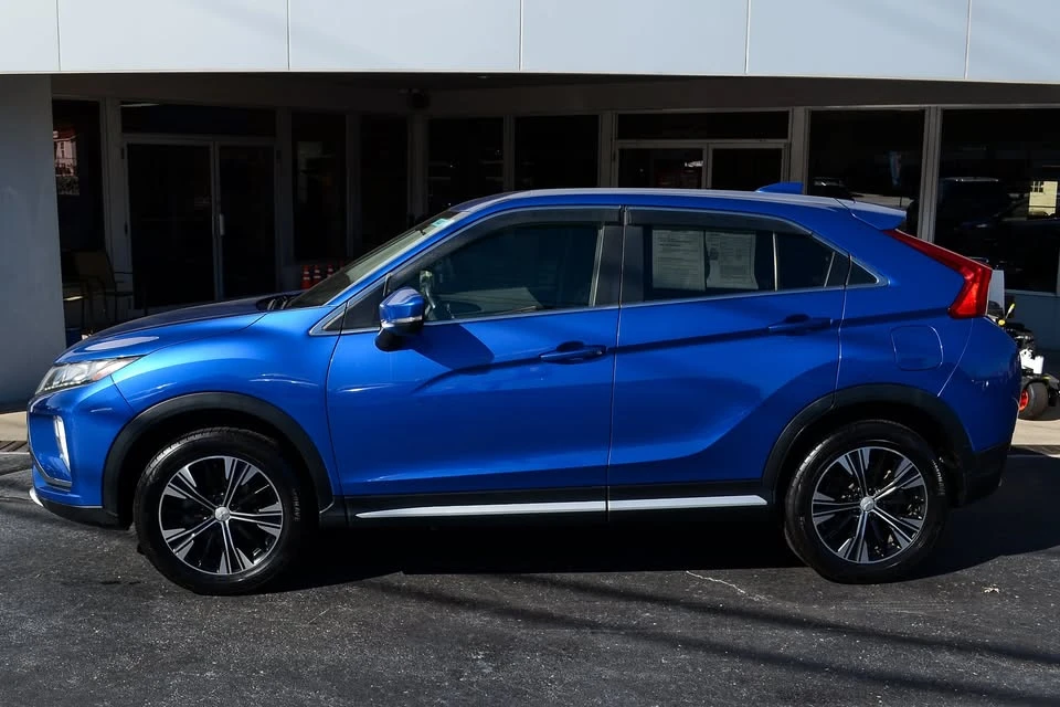 2018 Mitsubishi Eclipse Cross - Image 4 of 18