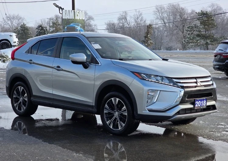 2018 Mitsubishi Eclipse Cross - Image 3 of 4
