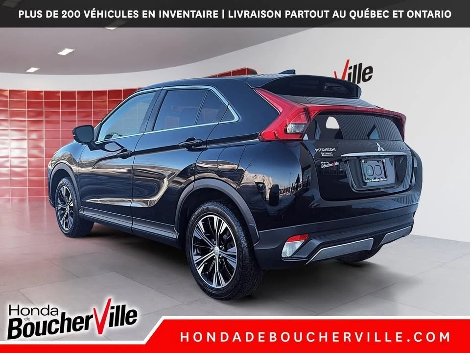 2018 Mitsubishi Eclipse Cross - Image 2 of 17