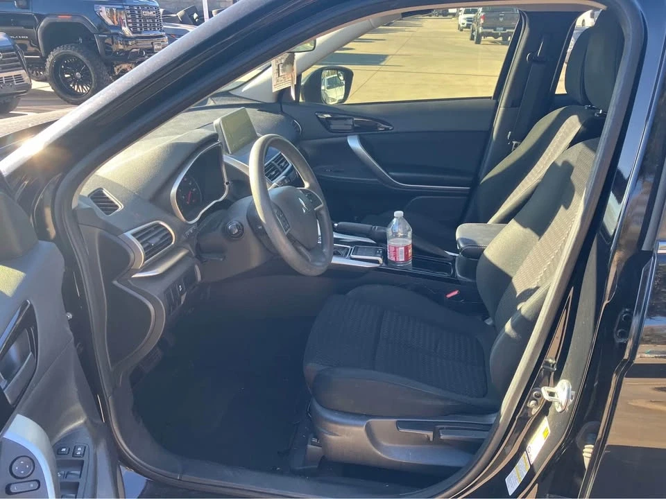 2018 Mitsubishi Eclipse Cross - Image 7 of 8