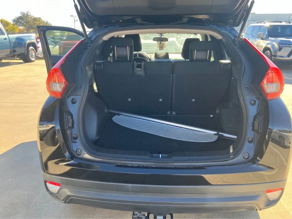 2018 Mitsubishi Eclipse Cross - Image 5 of 8