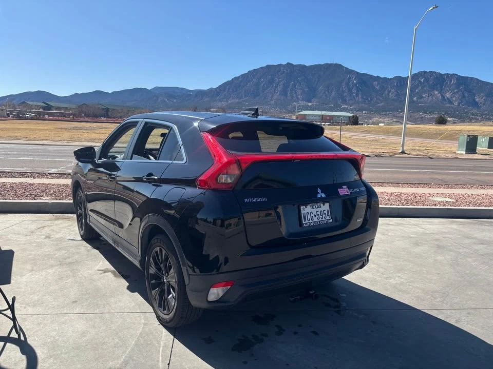 2018 Mitsubishi Eclipse Cross - Image 3 of 8