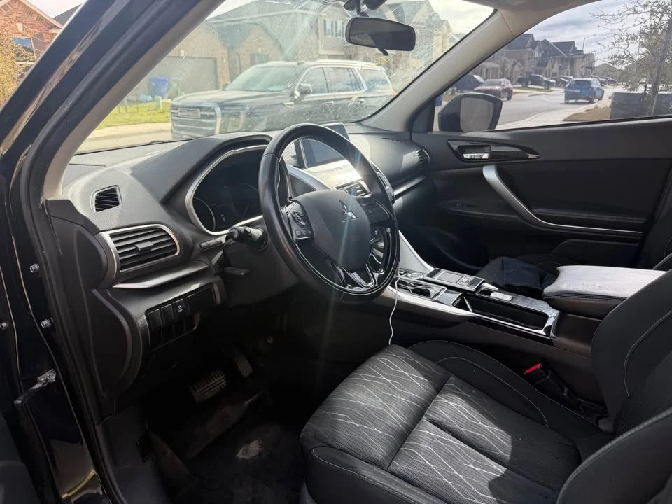 2018 Mitsubishi Eclipse Cross - Image 14 of 19