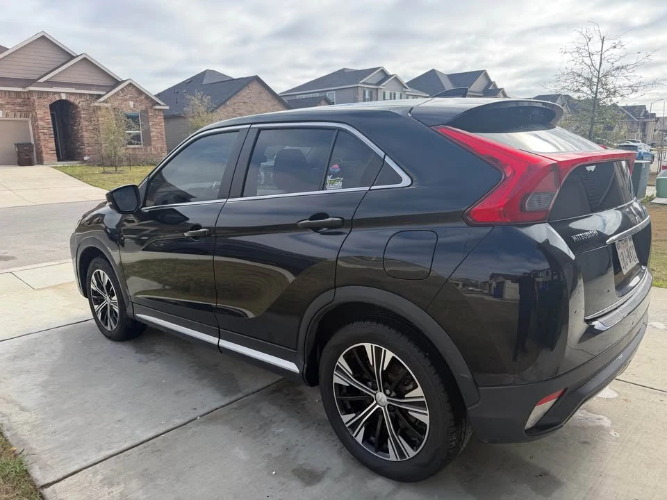 2018 Mitsubishi Eclipse Cross - Image 5 of 19