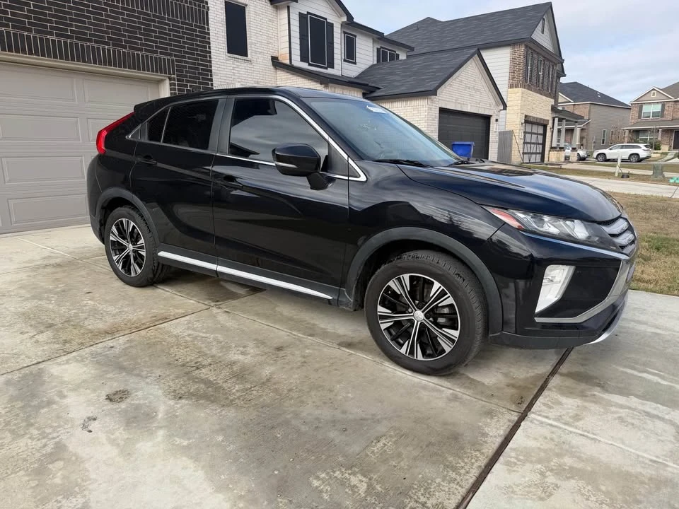 2018 Mitsubishi Eclipse Cross - Image 7 of 19