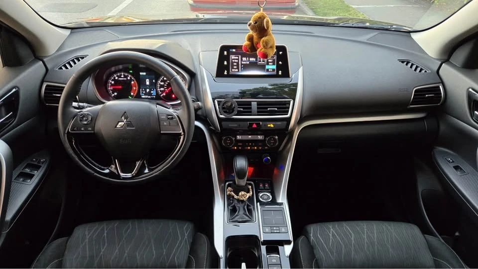 2018 Mitsubishi Eclipse Cross - Image 5 of 14