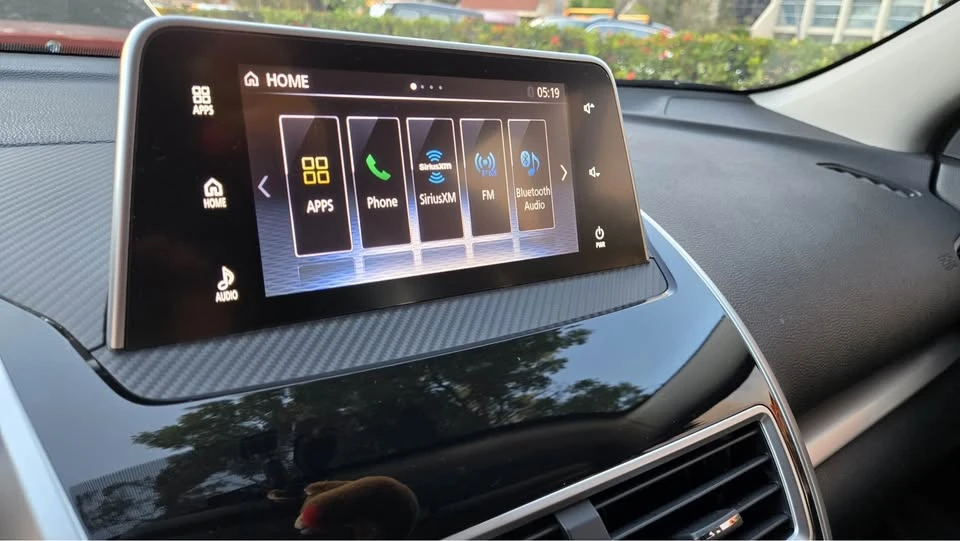 2018 Mitsubishi Eclipse Cross - Image 7 of 14