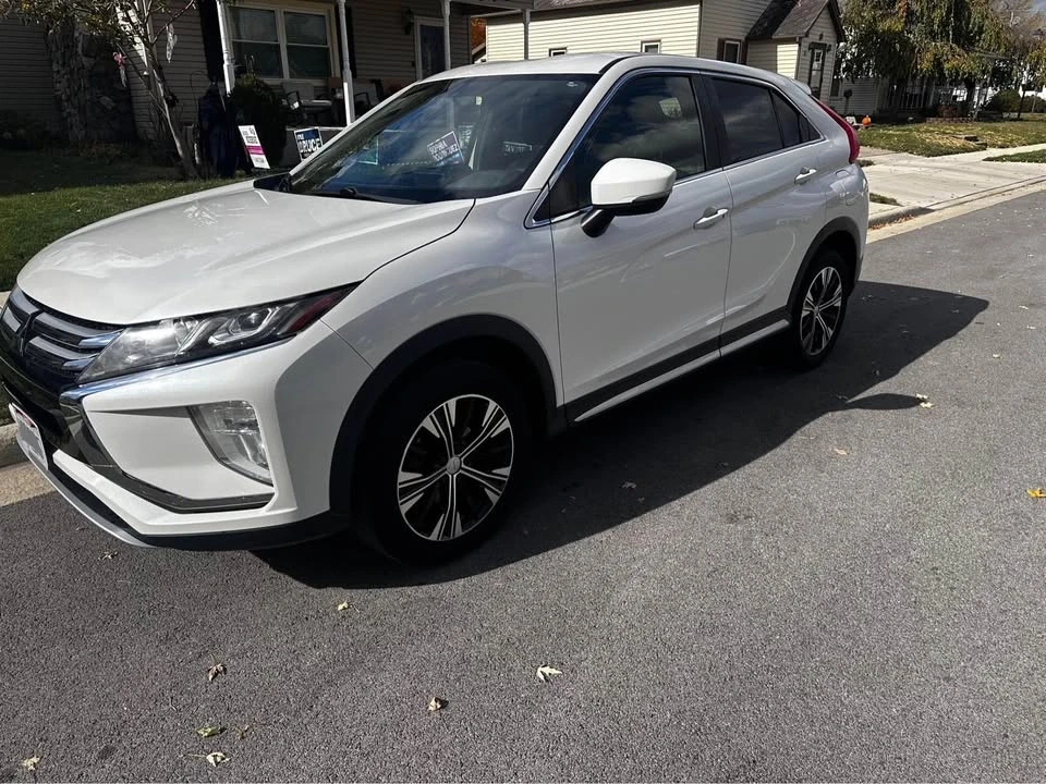 2018 Mitsubishi Eclipse Cross - Image 3 of 13