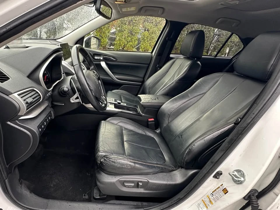 2018 Mitsubishi Eclipse Cross - Image 9 of 20