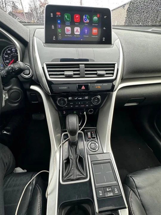 2018 Mitsubishi Eclipse Cross - Image 17 of 20