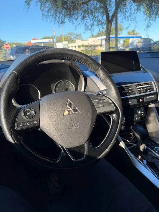 2018 Mitsubishi Eclipse Cross - Image 15 of 17