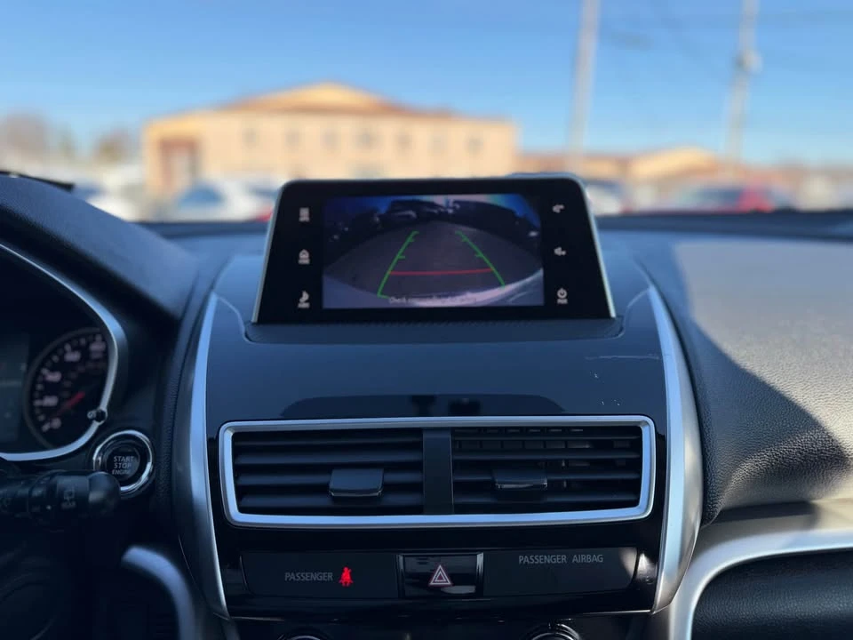 2018 Mitsubishi Eclipse Cross - Image 10 of 20