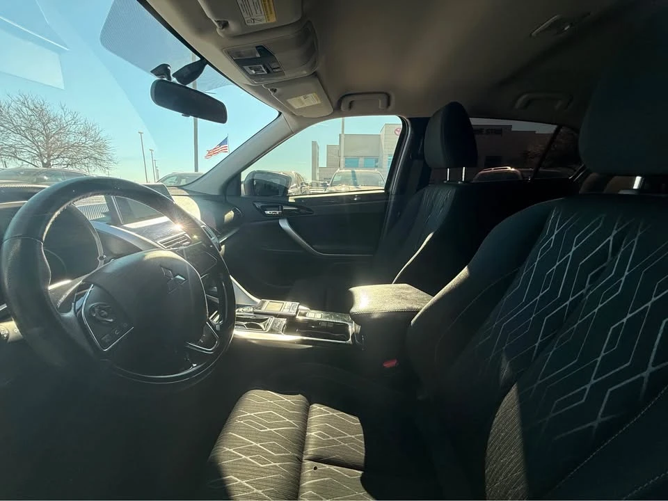 2018 Mitsubishi Eclipse Cross - Image 6 of 6