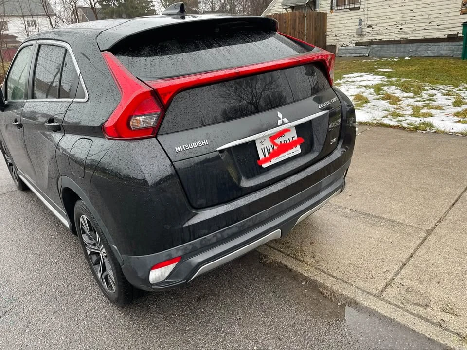 2018 Mitsubishi Eclipse Cross - Image 3 of 6