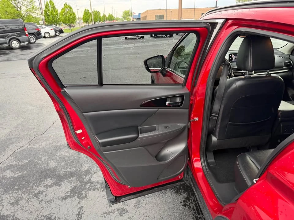 2018 Mitsubishi Eclipse Cross - Image 10 of 19