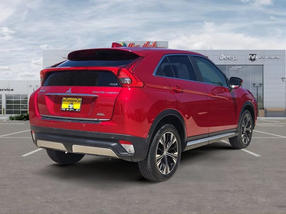 2018 Mitsubishi Eclipse Cross - Image 5 of 15
