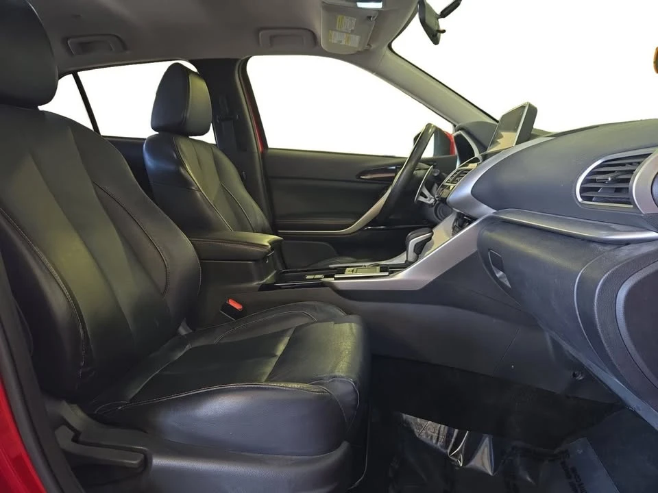 2018 Mitsubishi Eclipse Cross - Image 15 of 15