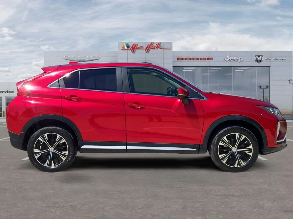 2018 Mitsubishi Eclipse Cross - Image 6 of 15