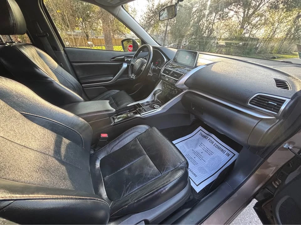 2018 Mitsubishi Eclipse Cross - Image 15 of 19