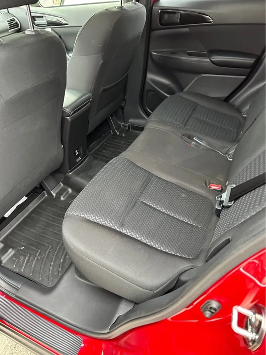 2018 Mitsubishi Eclipse Cross - Image 7 of 10