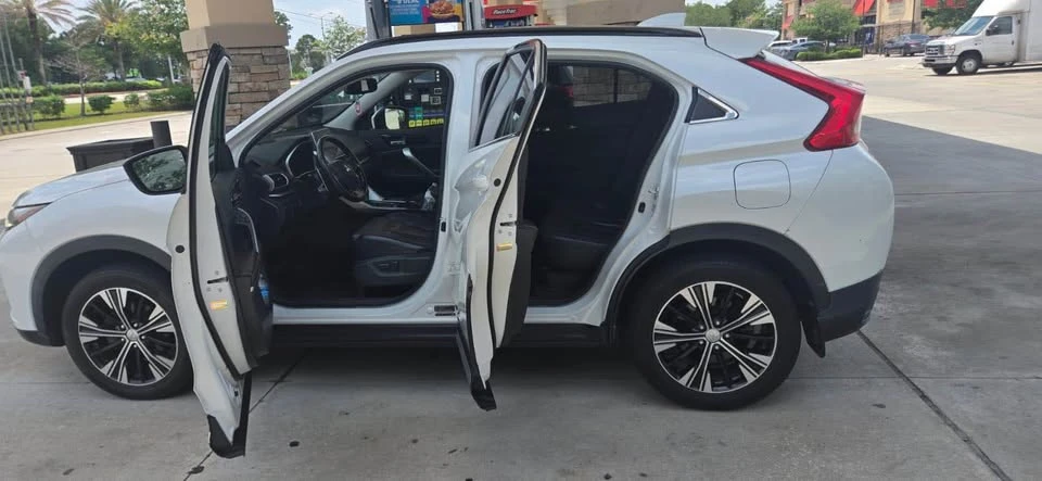 2018 Mitsubishi Eclipse Cross - Image 7 of 13