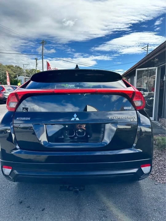 2018 Mitsubishi Eclipse Cross - Image 4 of 11