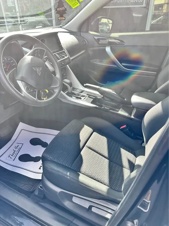 2018 Mitsubishi Eclipse Cross - Image 6 of 11