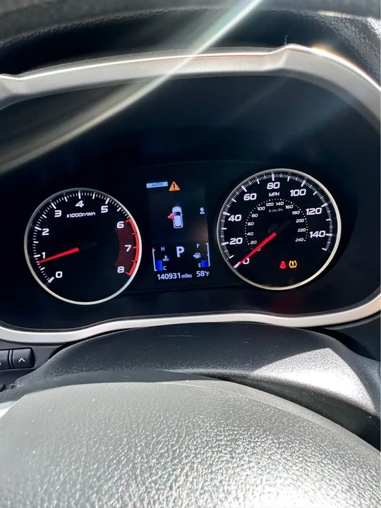 2018 Mitsubishi Eclipse Cross - Image 11 of 11