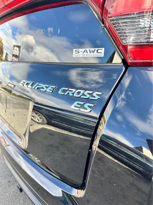 2018 Mitsubishi Eclipse Cross - Image 9 of 11