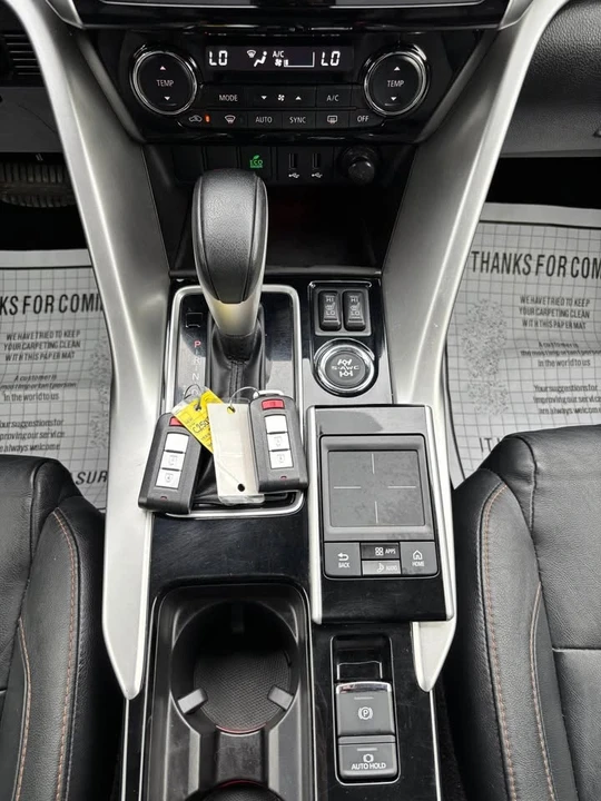 2018 Mitsubishi Eclipse Cross - Image 13 of 20