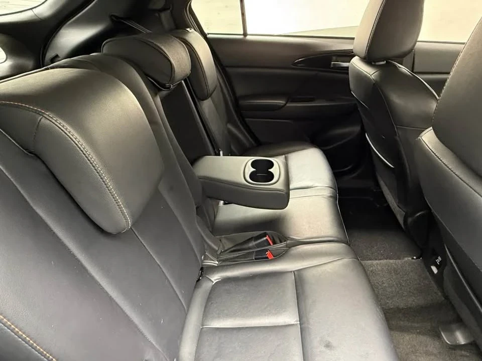 2018 Mitsubishi Eclipse Cross - Image 7 of 9