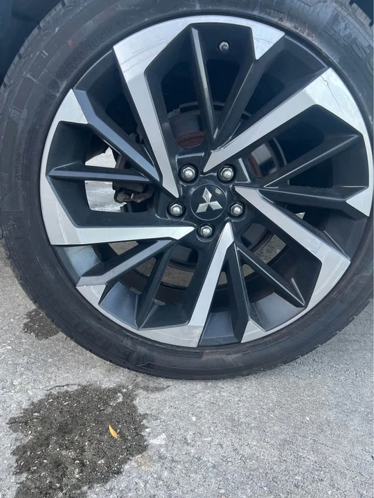 2018 Mitsubishi Eclipse Cross - Image 14 of 14
